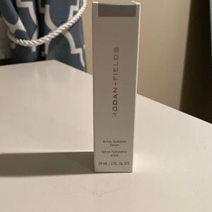 Rodan and fields active hydration serum brand new-sealed